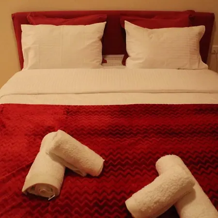 Paradise Apartment *